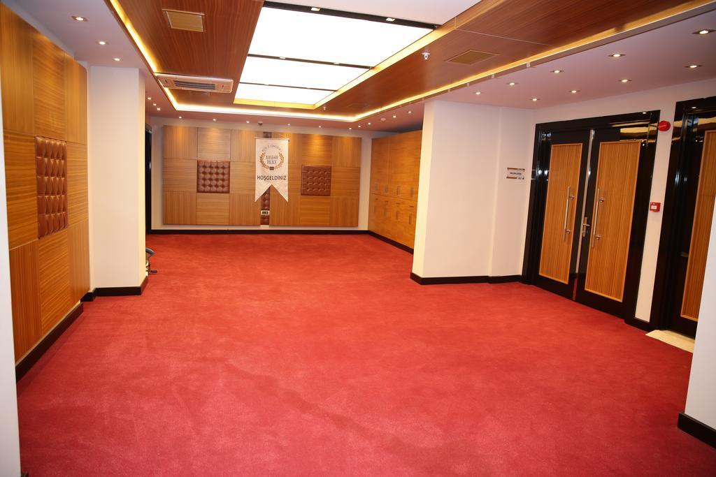 Atasehir Palace Hotel & Conference 이스탄불 외부 사진