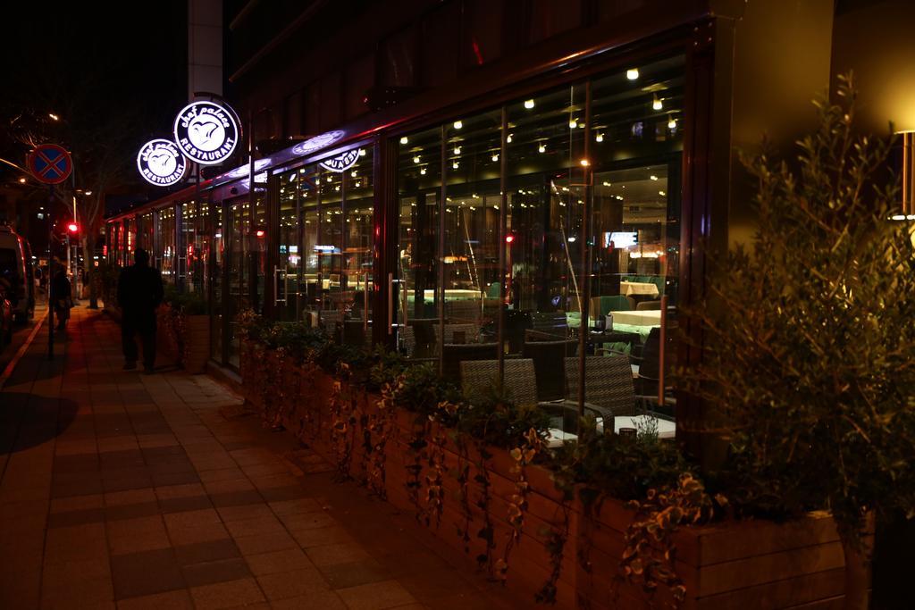 Atasehir Palace Hotel & Conference 이스탄불 외부 사진